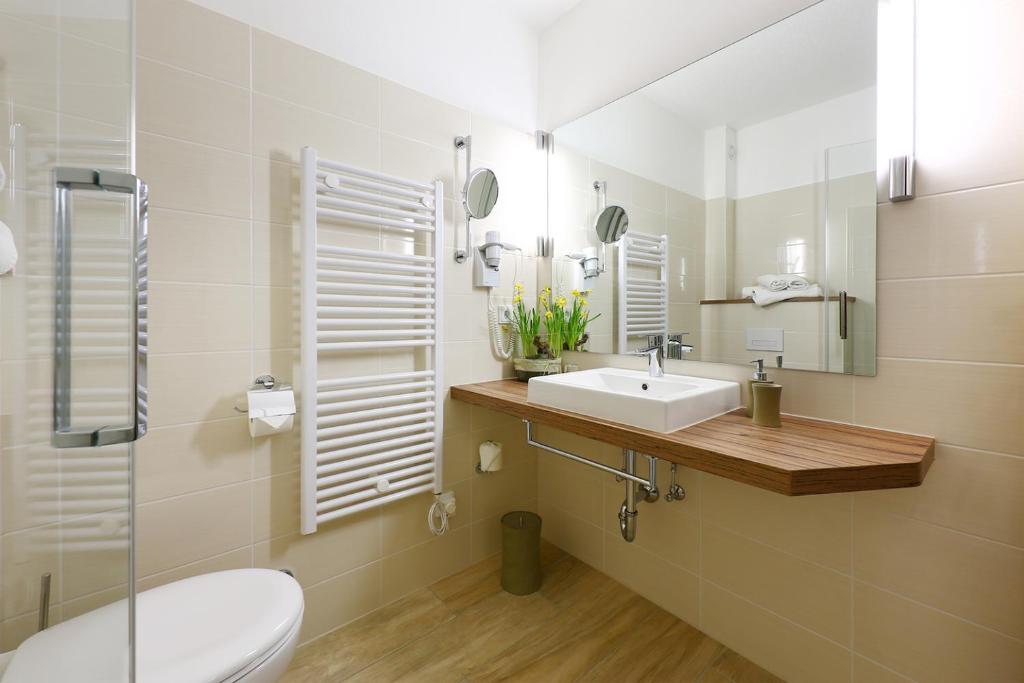 Hotel Kaiserpfalz Paderborn Quarto foto